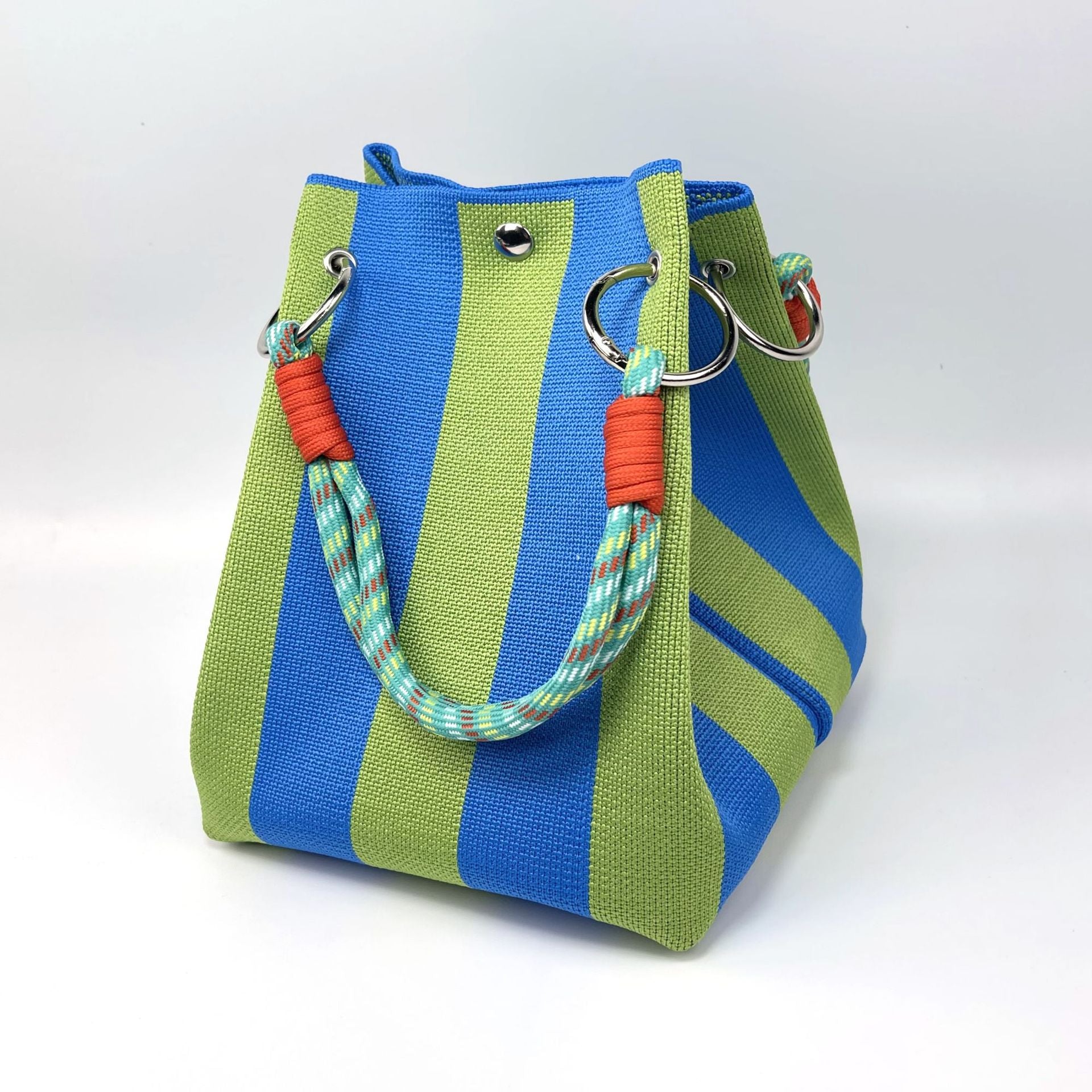 תיק אופנתי לחג - תיק יד אופנתי לחוף הים ולטיולים